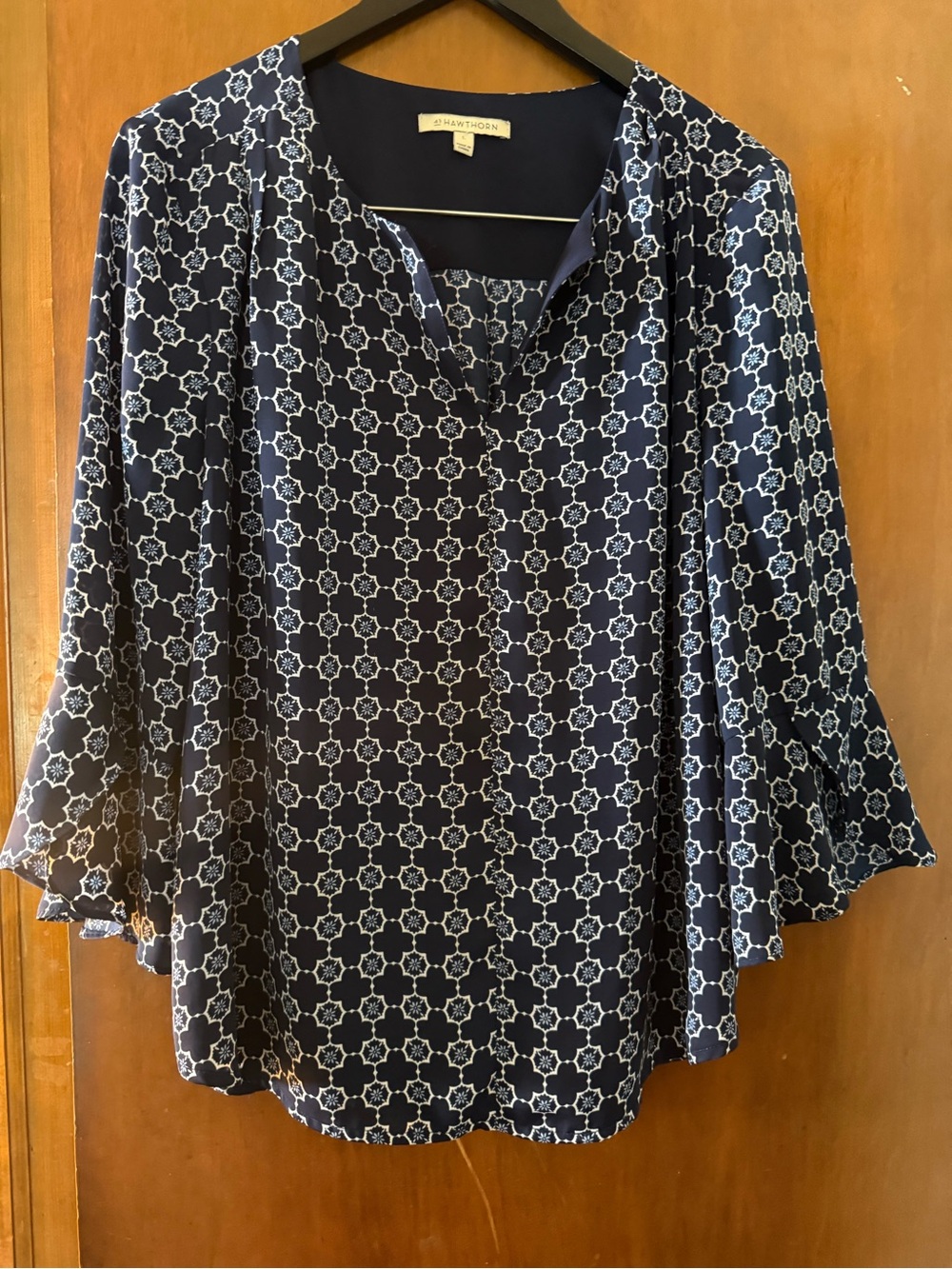 41 Hawthorn Navy and White Geometric V-Neck Blouse